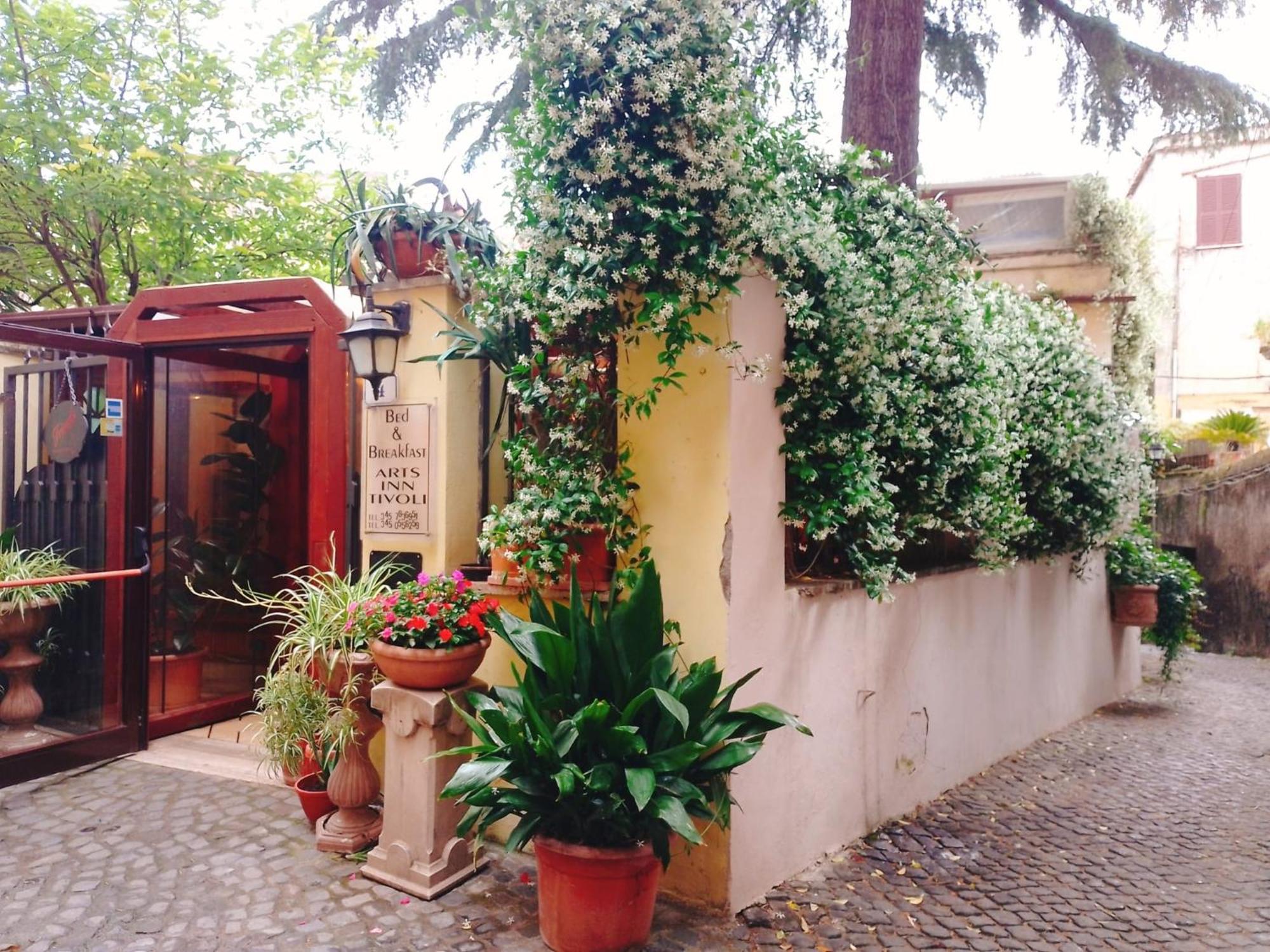 Fermati Che E Tardi Bed & Breakfast Tivoli Exterior photo